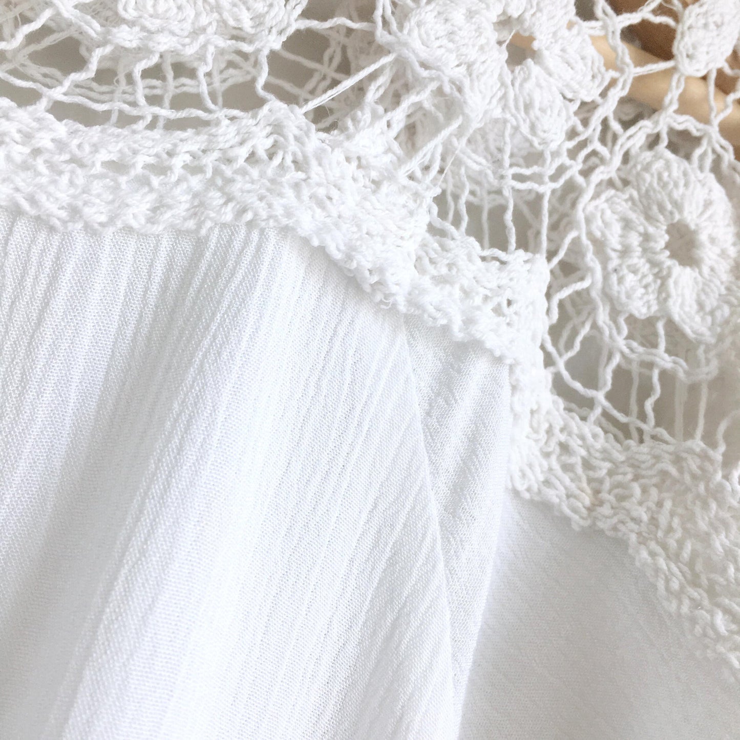 staring at stars crochet crop top - size small