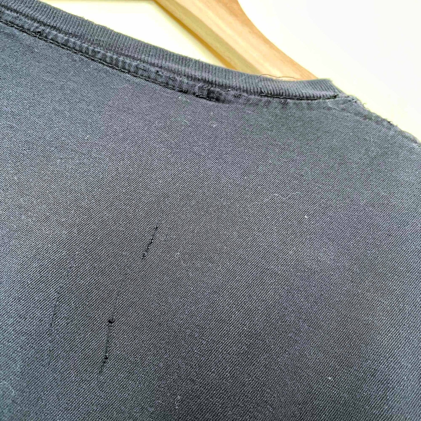 Rolling Stone distressed band tee - size Medium