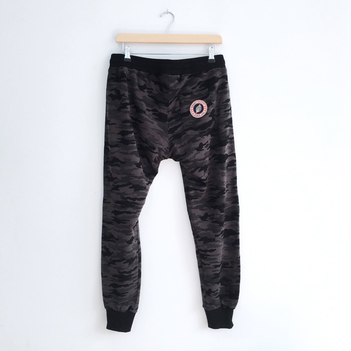Sweet Pants Camo Loose Joggers - size Large