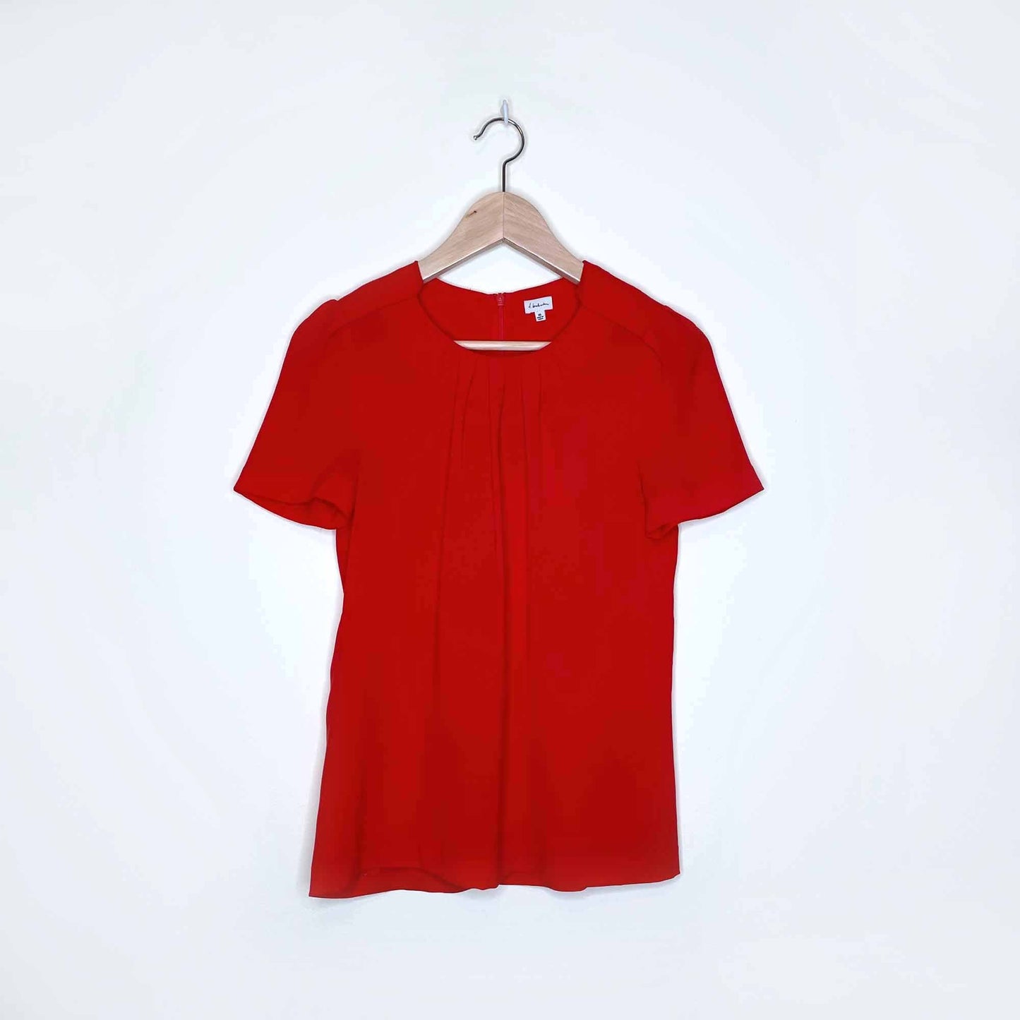 t babaton ruched neck short sleeve red blouse - size xs