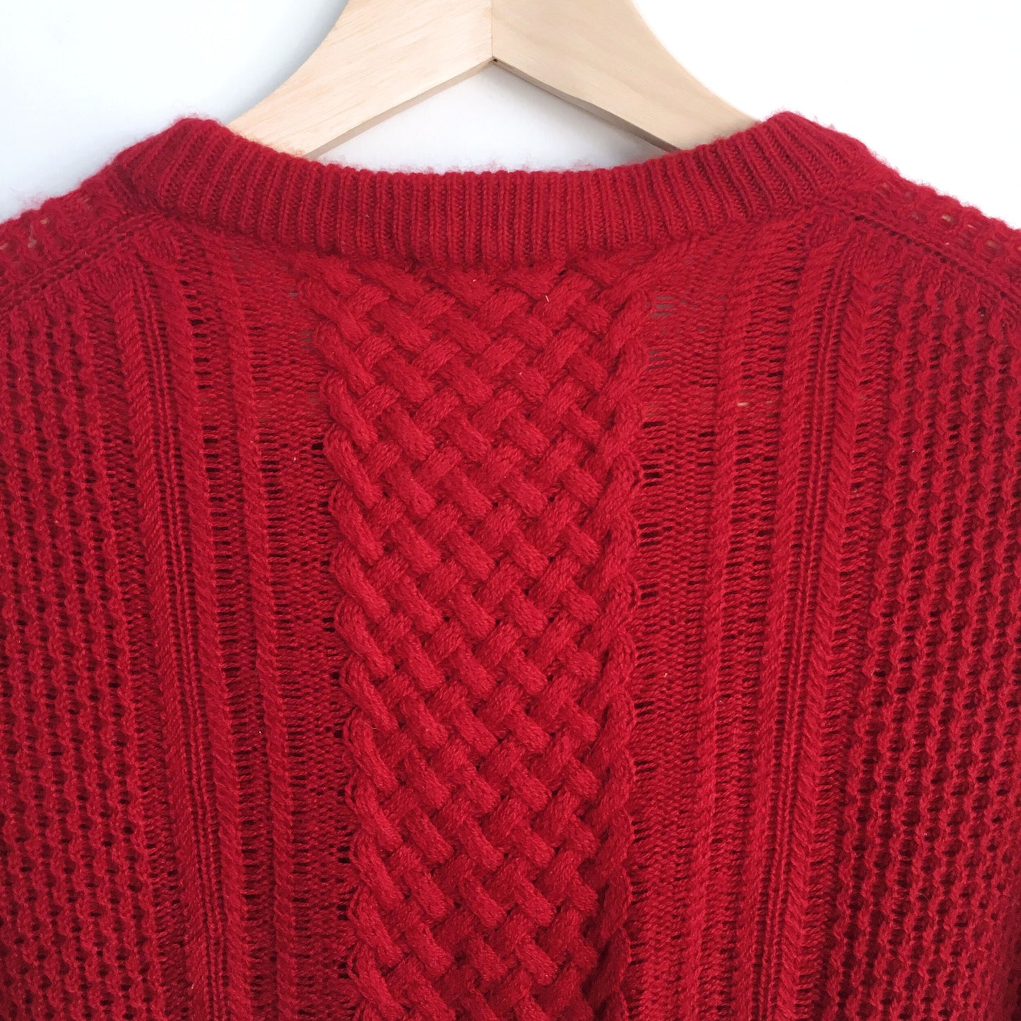 T. Babaton Cashmere Sweater - size Medium