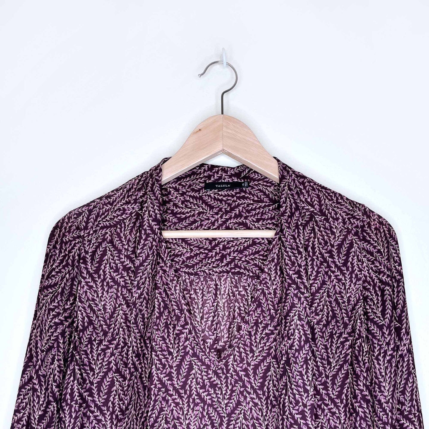 talula ivor vine tie neck long sleeve blouse - size xs
