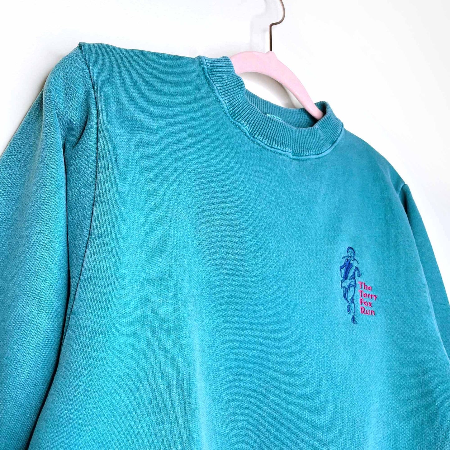vintage terry fox run crewneck sweatshirt - size small