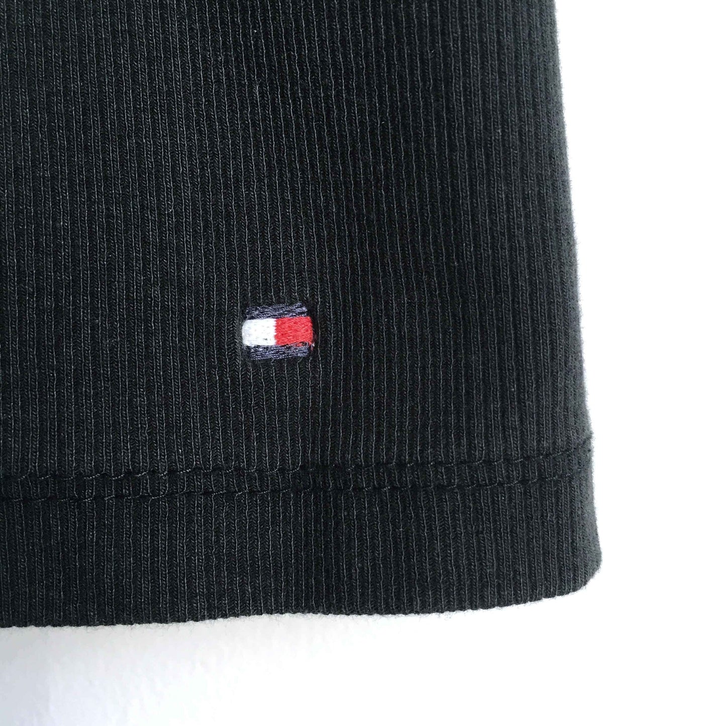 vintage tommy hilfiger baby rib v-neck tee - size medium