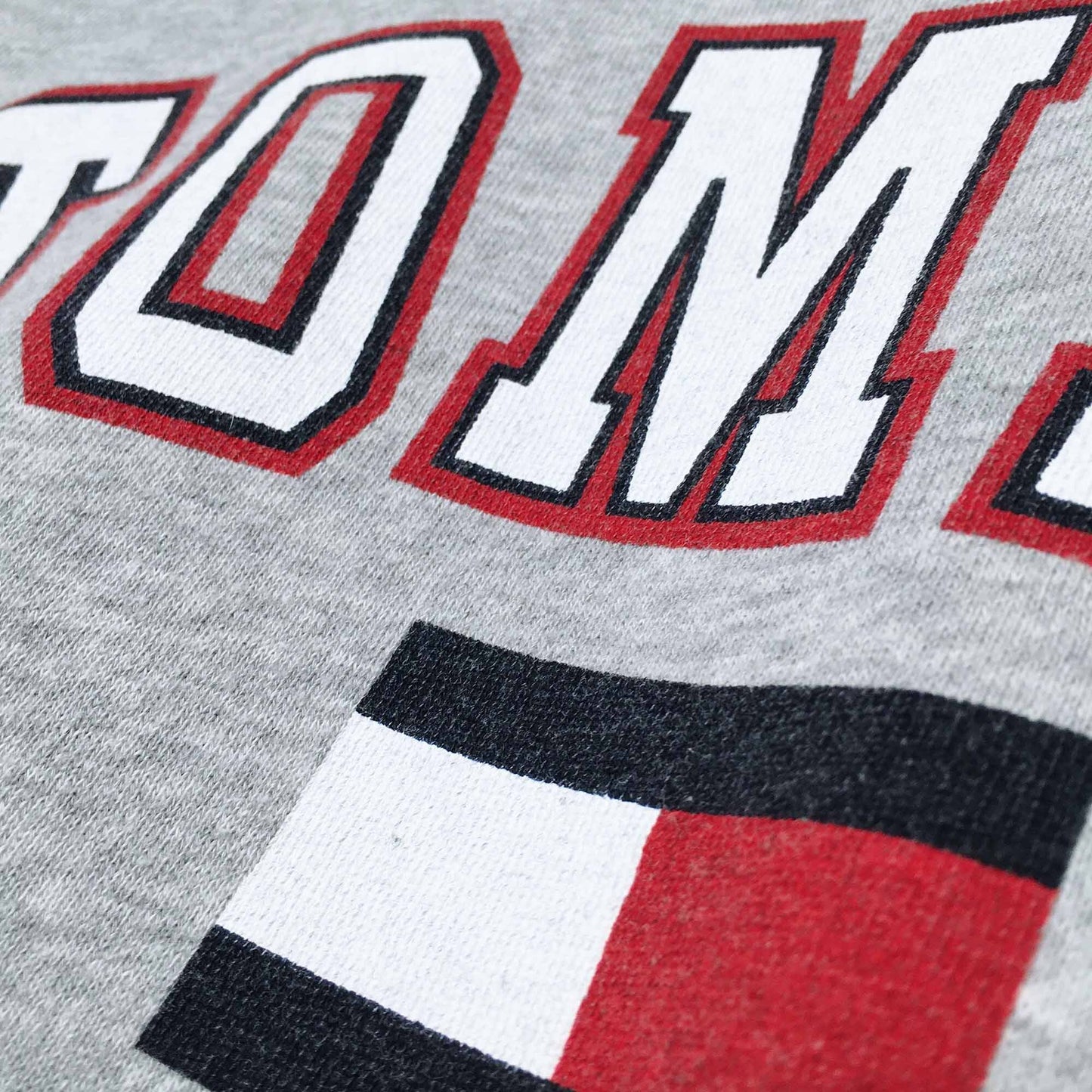 Tommy Hilfiger crewneck sweatshirt - size Medium