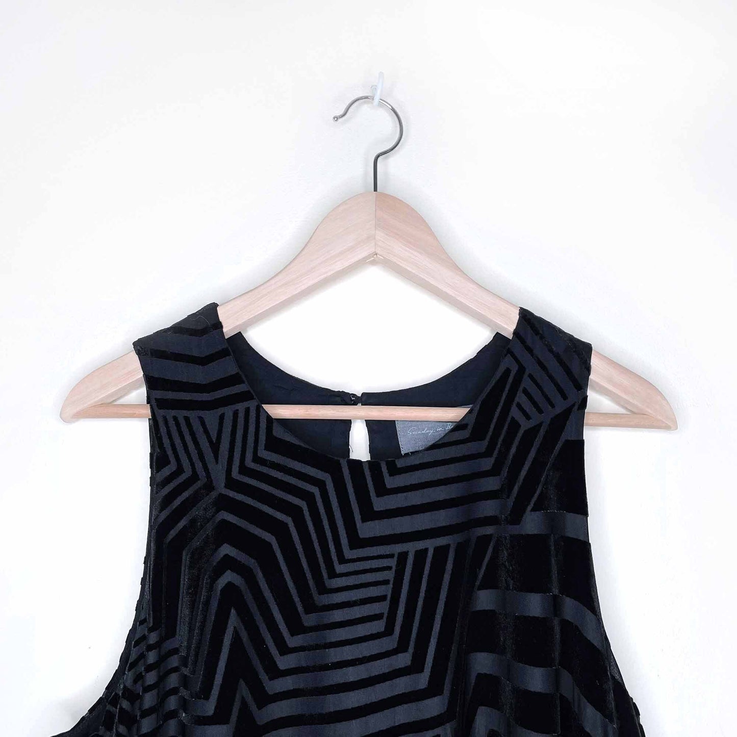 nwt sunday in brooklyn velvet labyrinth tank - size xl