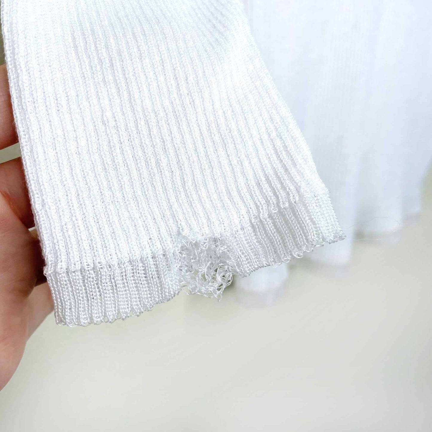 versace sport ribbed knit v-neck long sleeve top - size 40