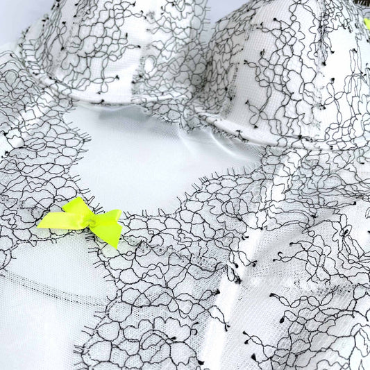 victoria secret dream angels chantilly lace bustier garters 34C