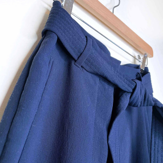 wilfred navy blue tie-front high rise straight leg pant - size 2