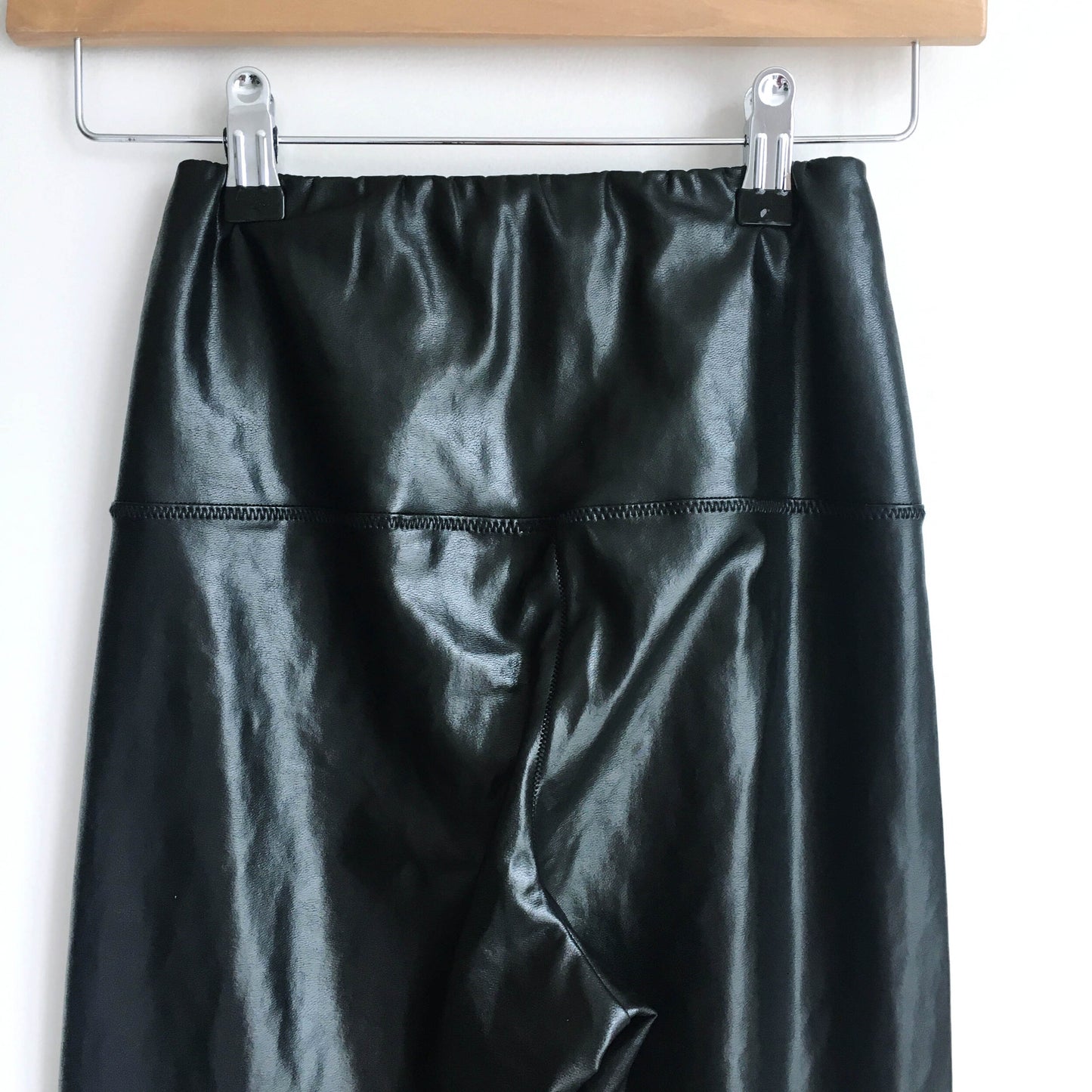 Wilfred Free Daria Vegan leather legging - size xxs