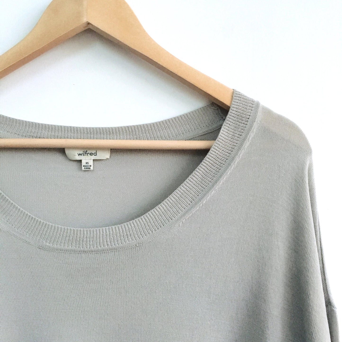 Wilfred Librement Sweater - size xs