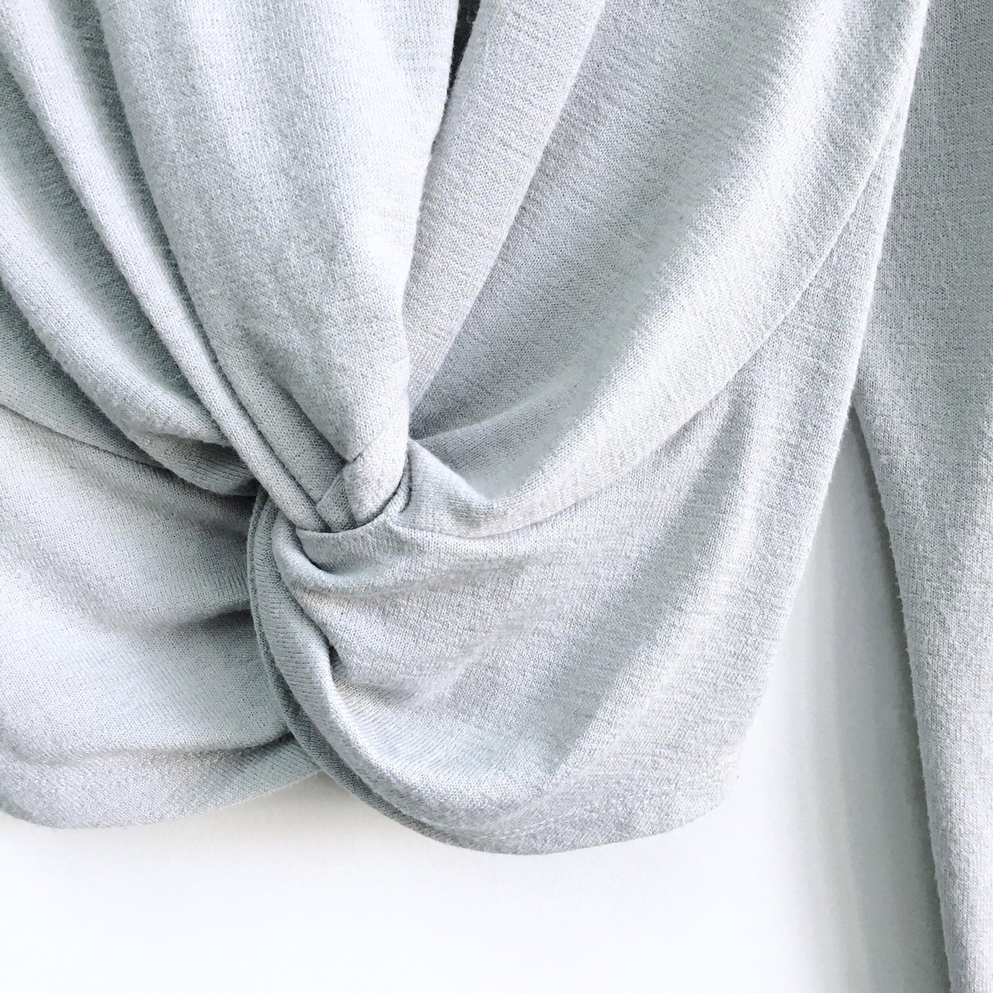 Wilfred Free Ortiz front knot Shirt - size Medium