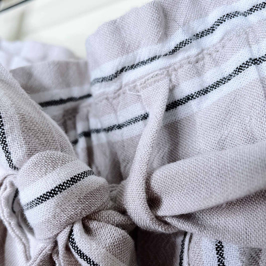 H&M Linen-blend paper bag high rise striped pants - size 6