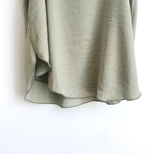 H&M sage lace camisole - size 4