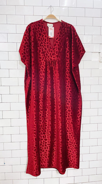 vintage vanity fair animal print red velvet holiday robe