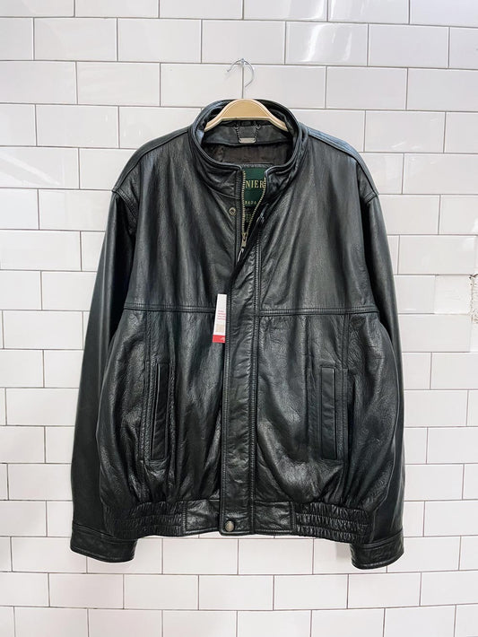 vintage danier heavy leather bomber jacket