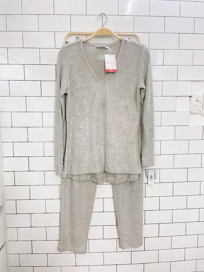 nwt x2 josie natori fuzzy lounge set