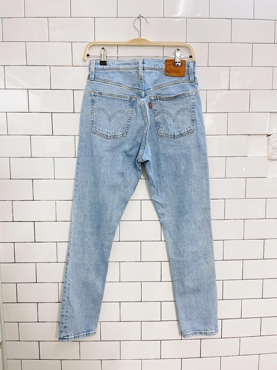 levi's 501 slim button fly straight jeans - good market thrift store