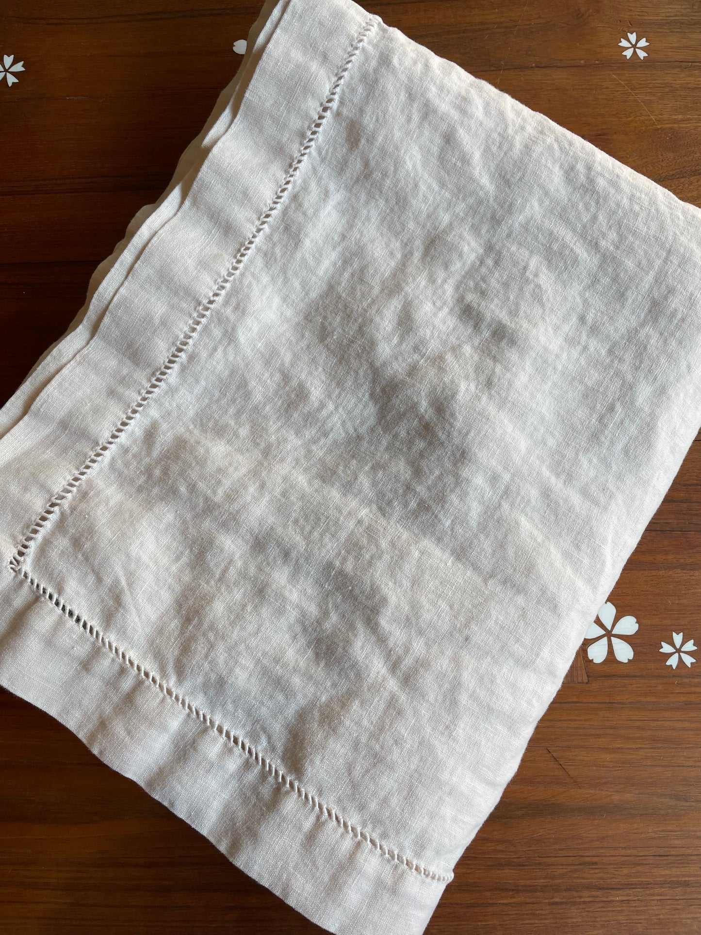 pottery barn 100% linen table cloth