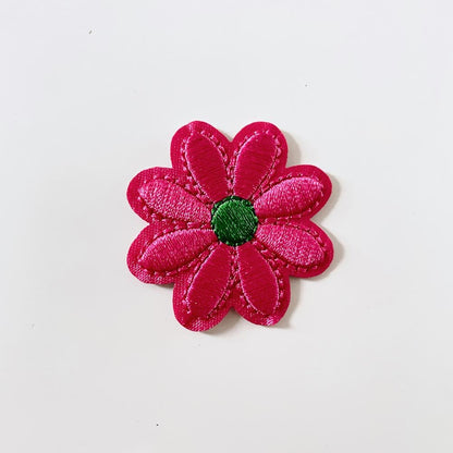 embroidered daisy iron - on patch - good market thrift store