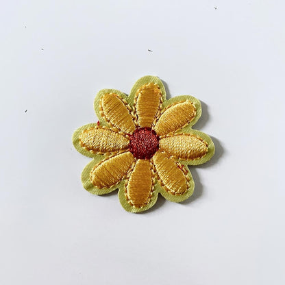embroidered daisy iron - on patch - good market thrift store