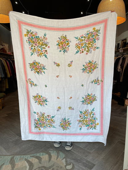 vintage floral linen table cloth / park blanket