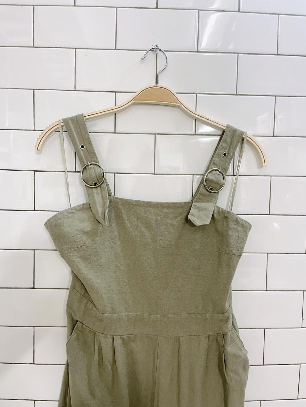 japna sage linen-blend overalls