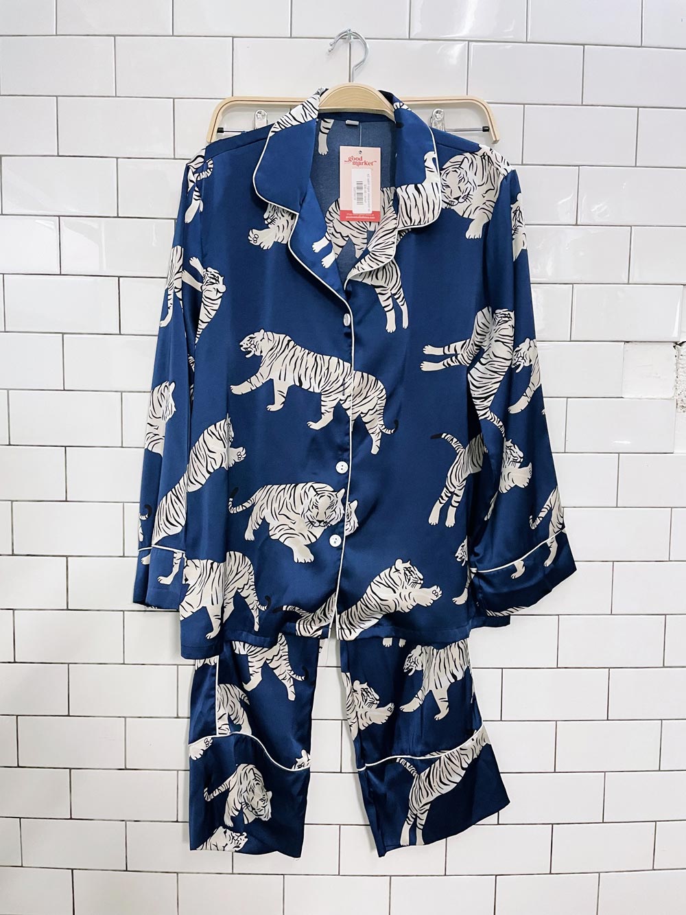 x2 satin tiger sleepwear set