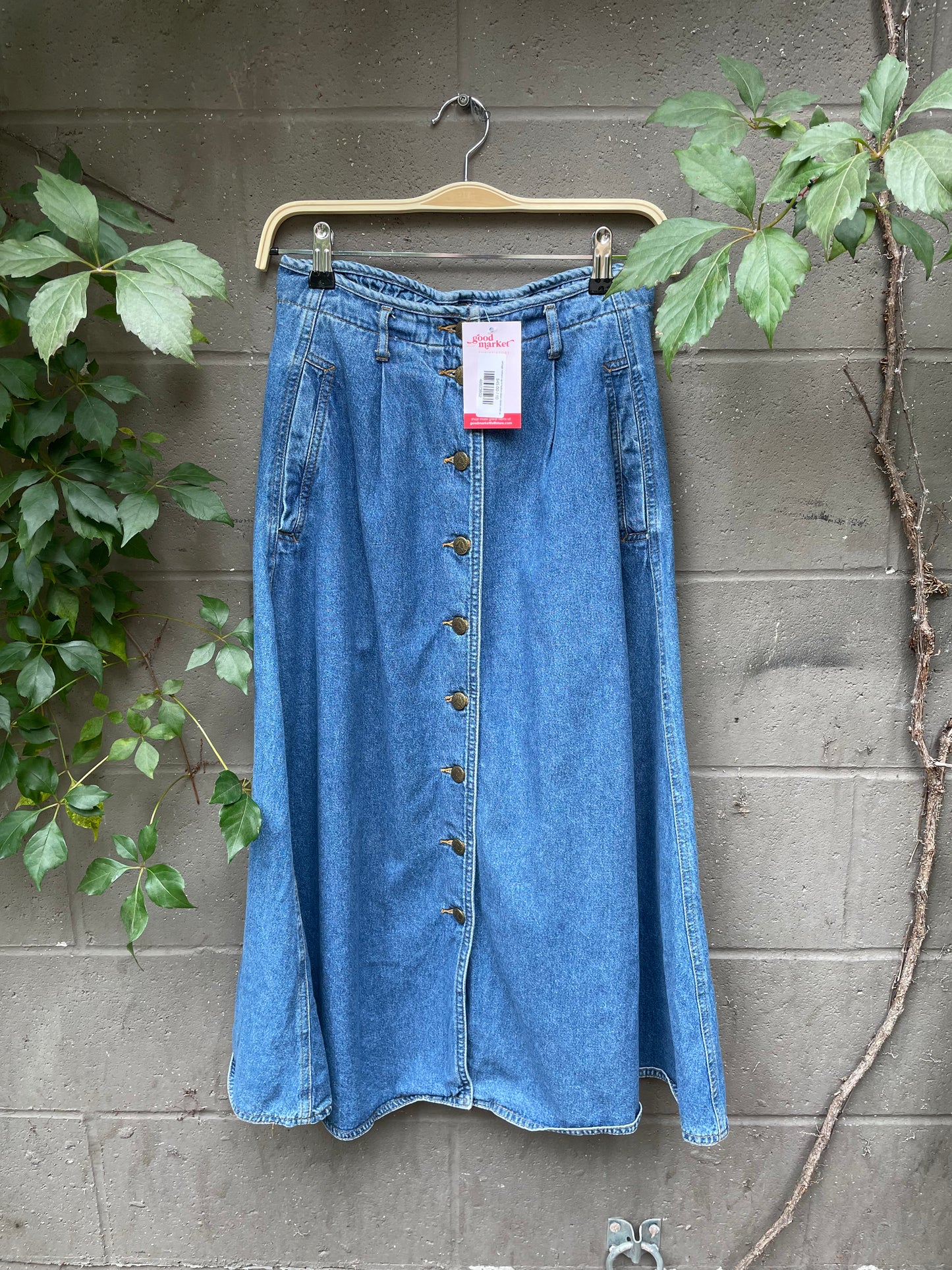 vintage nothern spirit button down denim midi skirt
