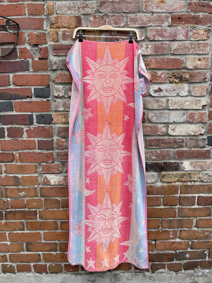 vintage 00s sun salutations beach towel