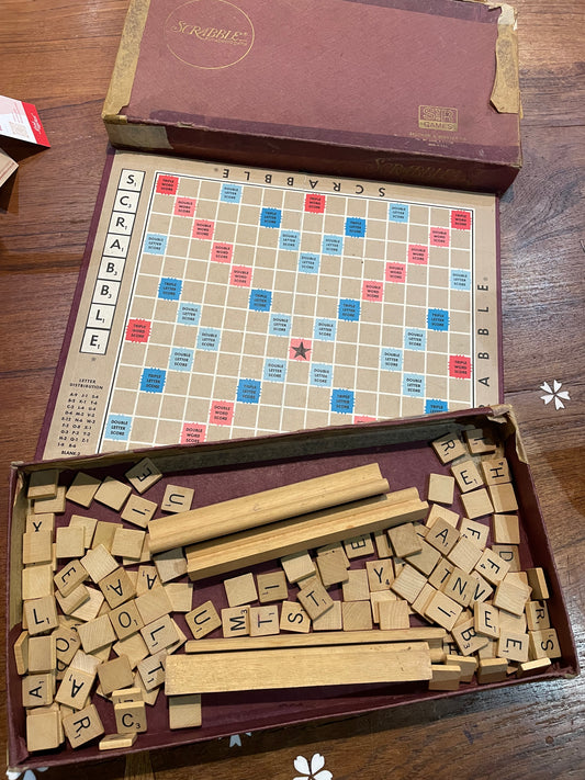 vintage 1953 scrabble board game