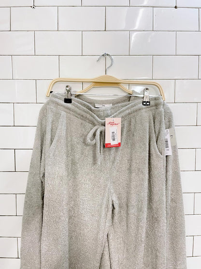 nwt x2 josie natori fuzzy lounge set