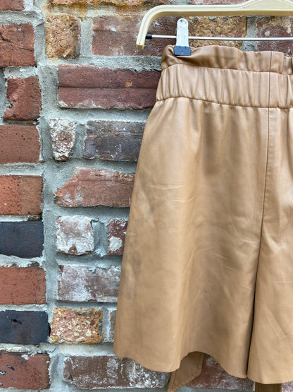 zara tan faux leather belted shorts