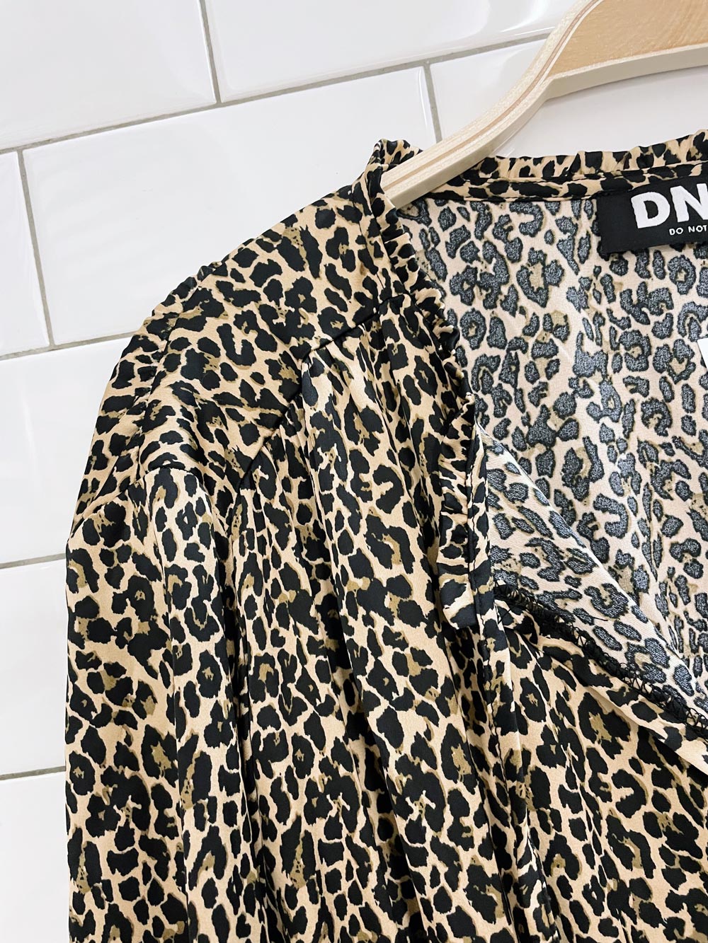 nwt DNA leopard ruffle long sleeve mini dress