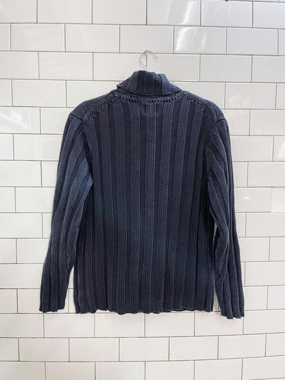 vintage 00s gap chunky knit turtle