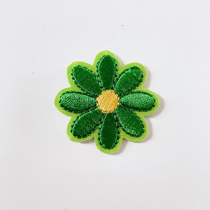 embroidered daisy iron - on patch - good market thrift store
