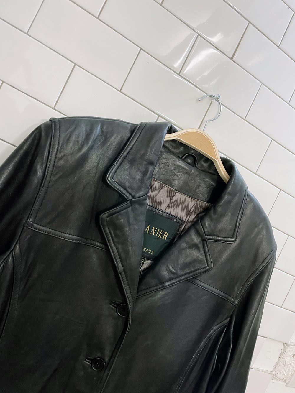 vintage 00s danier minimal leather jacket