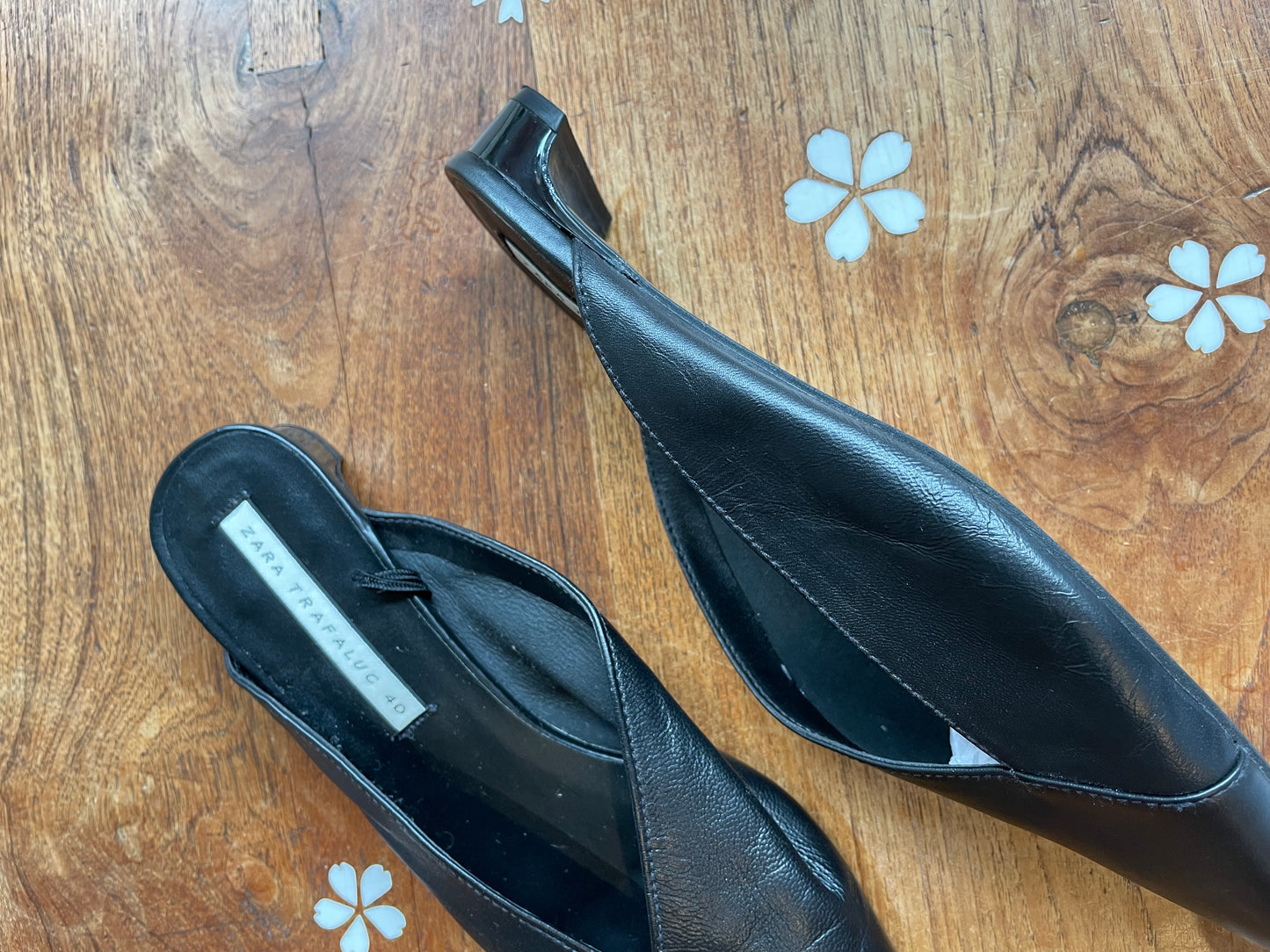 zara pointed toe leather low heel mule