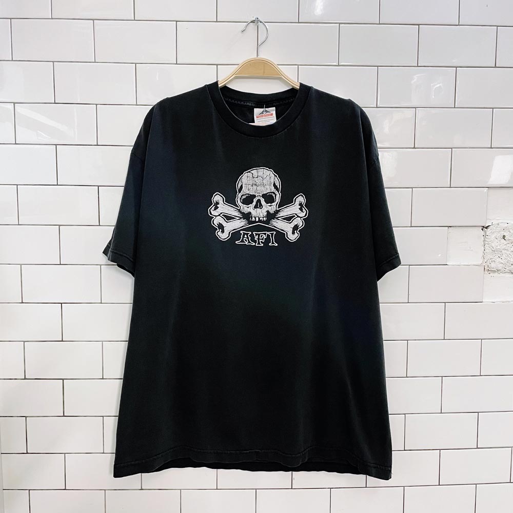 vintage 2001 AFI deathless ones skull tee