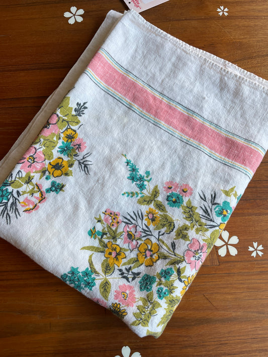 vintage floral linen table cloth / park blanket