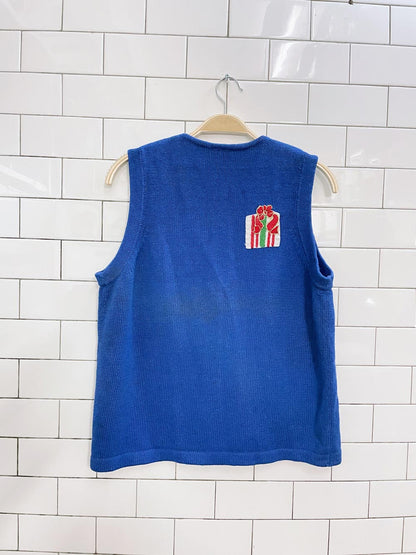 vintage holiday bears + presents knit vest