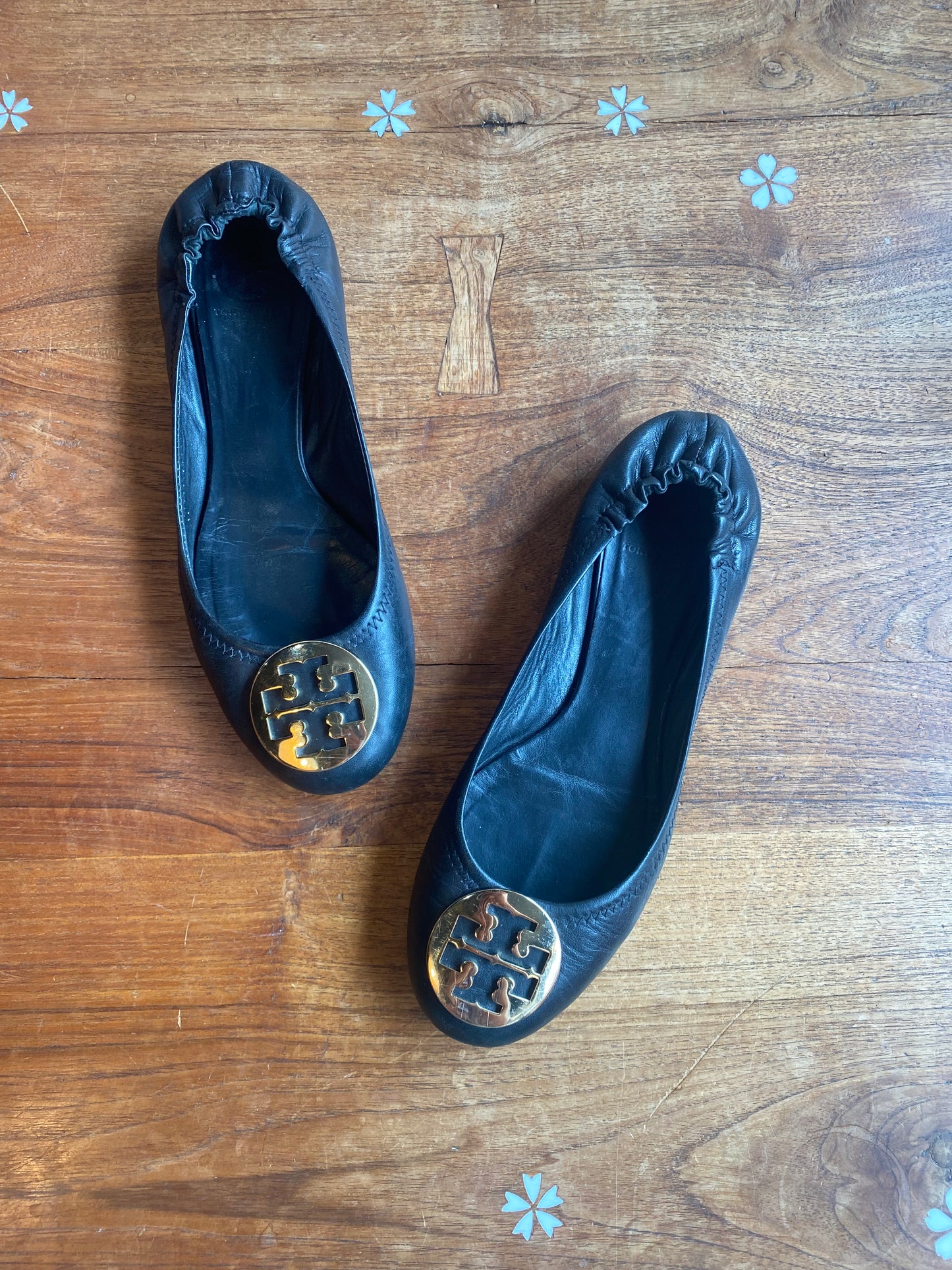 tory burch minnie leather ballet flats