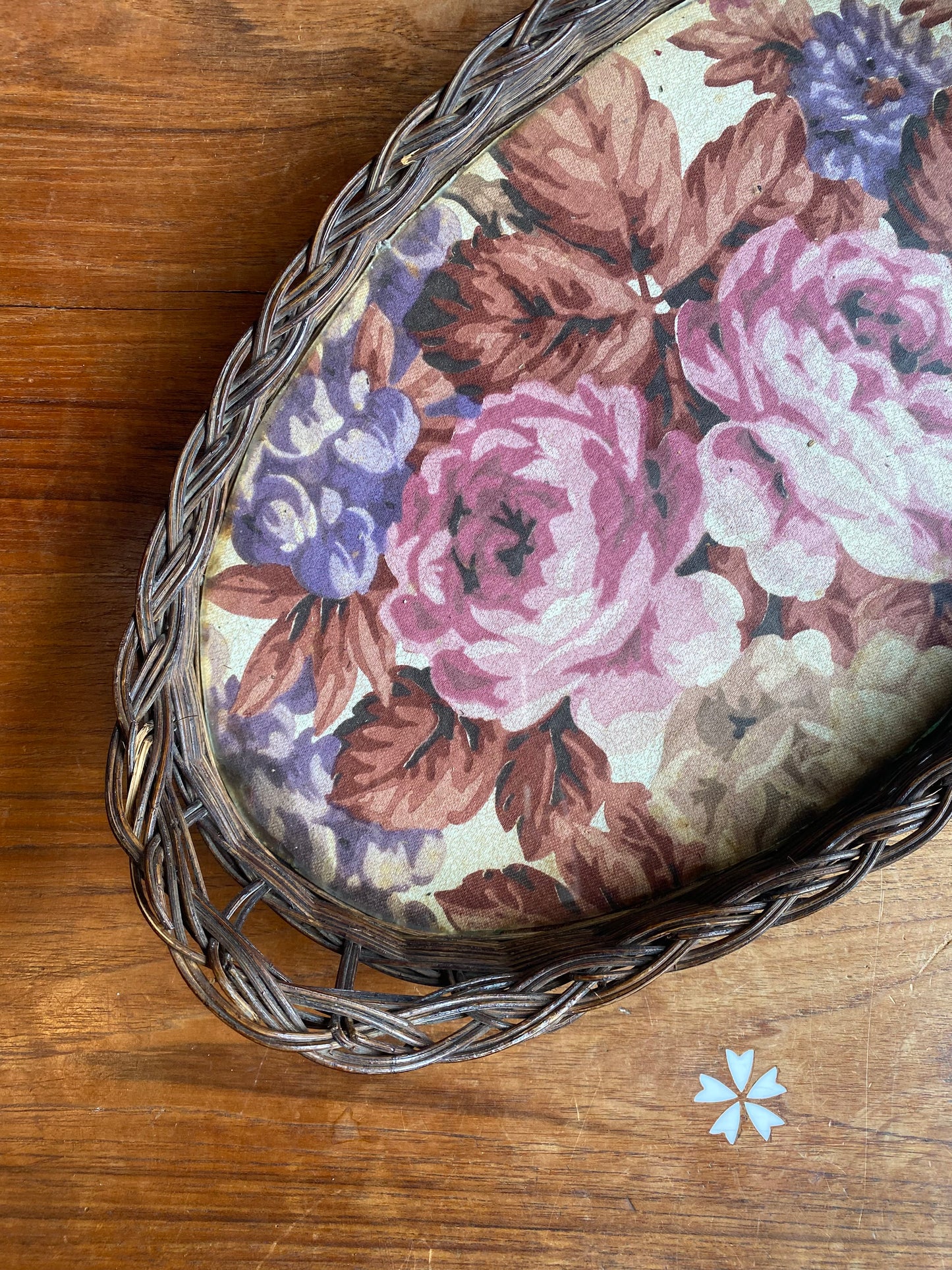 vintage 70s floral wicker catch-all tray