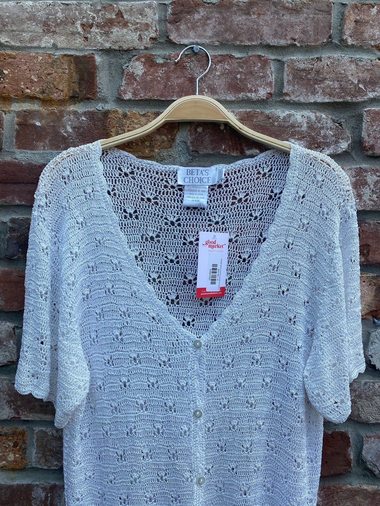 vintage beta's choice crochet ss cardi top