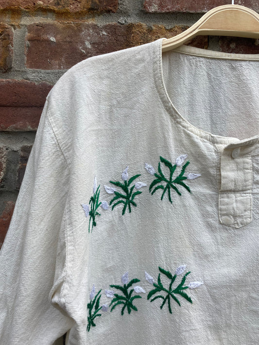 vintage embroidered balloon sleeve blouse