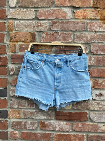 levi's 501 original cut off denim shorts