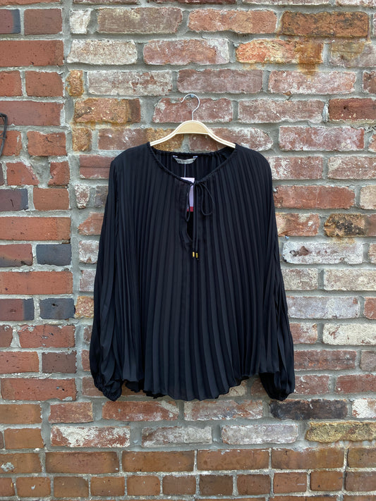 zara oversized accordion painters blouse