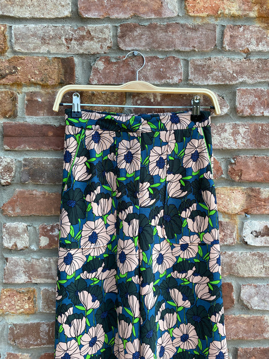h&m groovy bell bottom floral trouser
