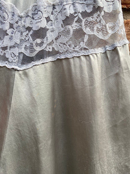 vintage 00s guess 100% silk lace trim slip dress