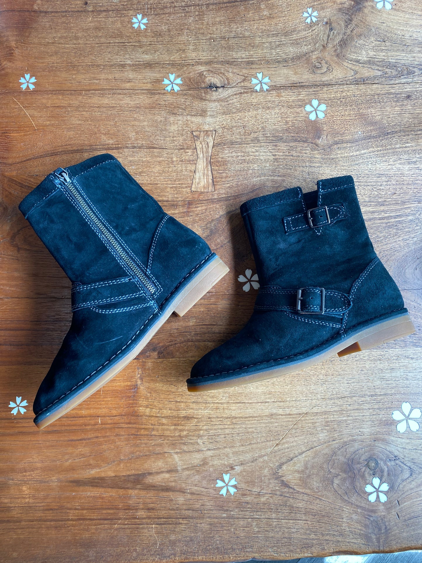 hush puppies aydin catelyn buckle suede boot